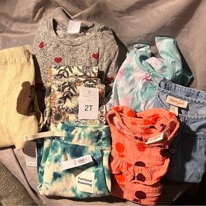 Bundle Of Toddler Girl Clothes 7 Pieces Total 2T 2 Years